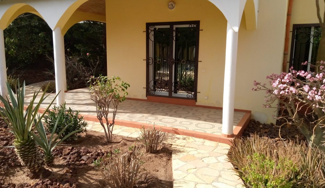 Villa 5 chambres à vendre à Nguérigne14