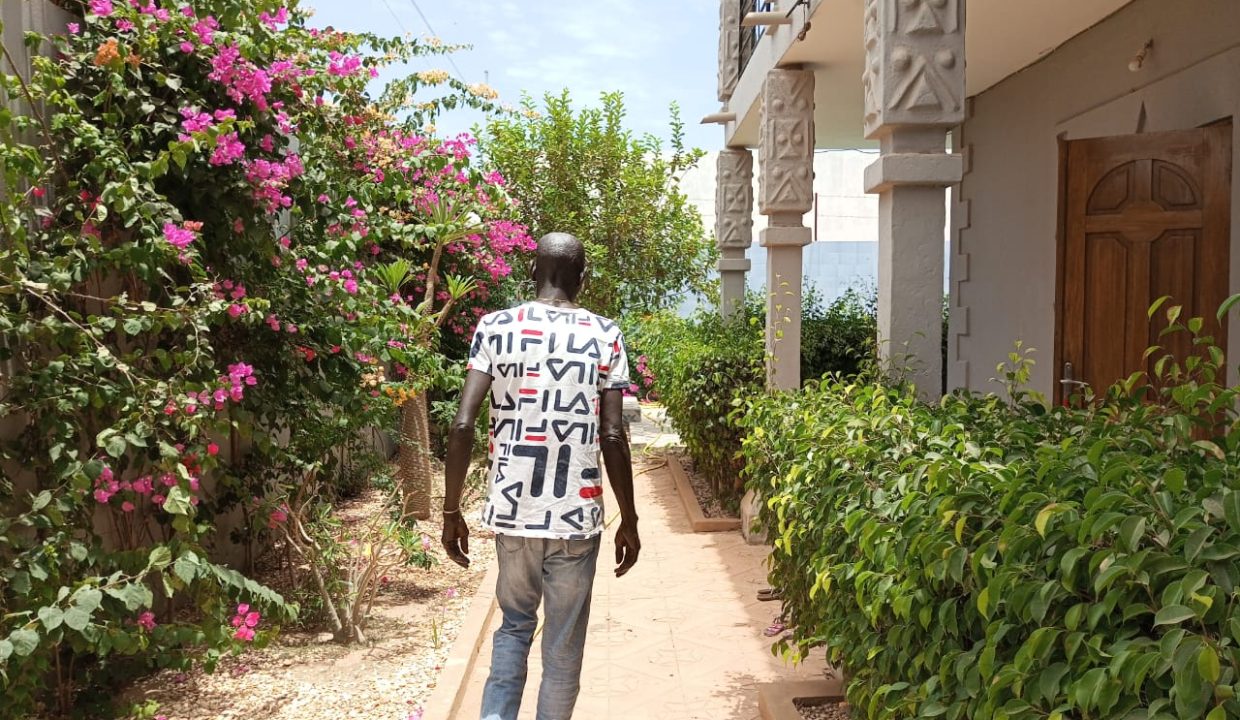 Villa à louer à Saly 1