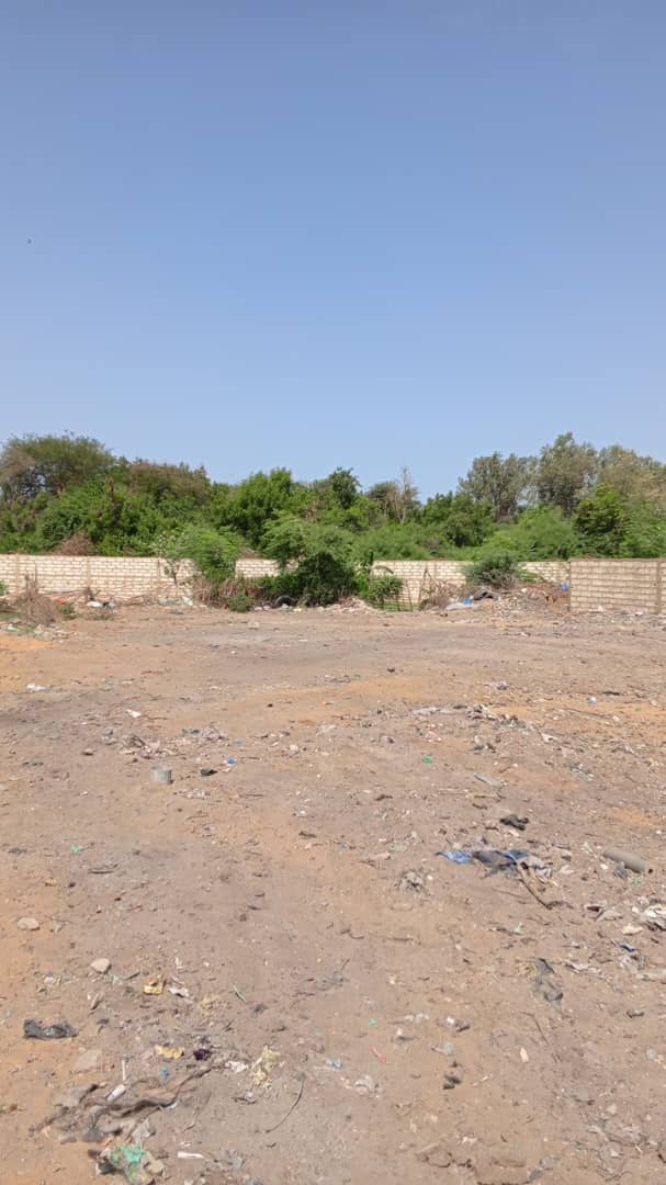 Terrain de 400 carrés à vendre à Saly Sénégal