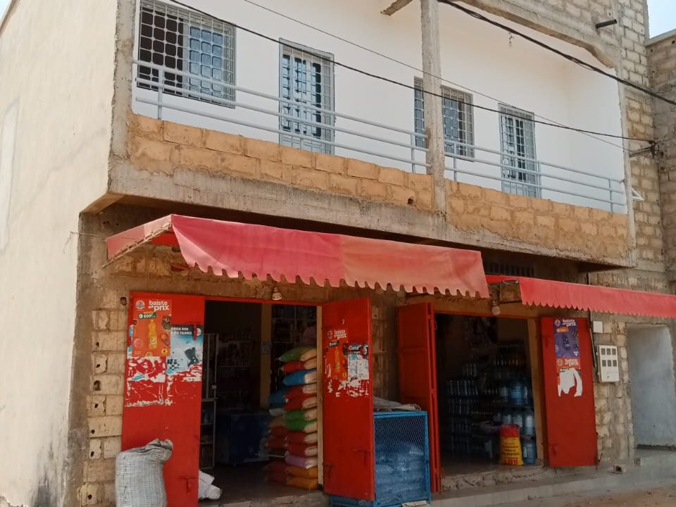 studio à louer à saly