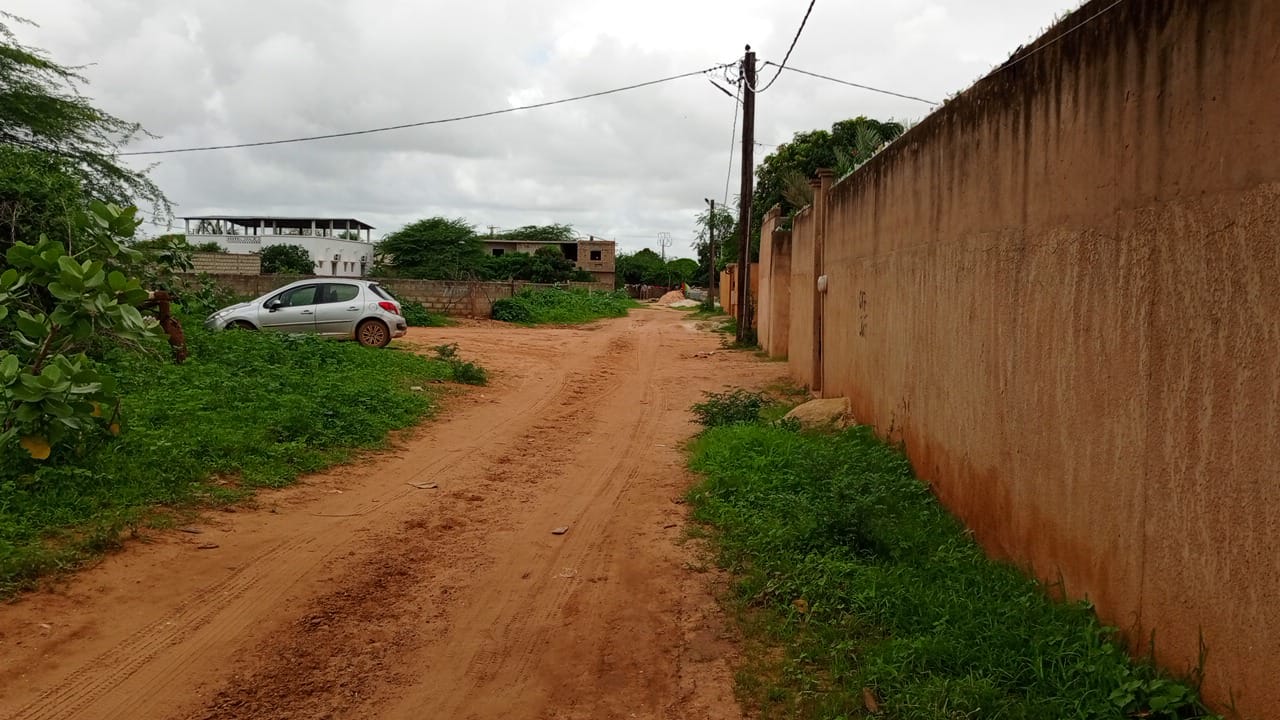 Terrain de 600 mètres carrés à vendre à la Somone Sénégal