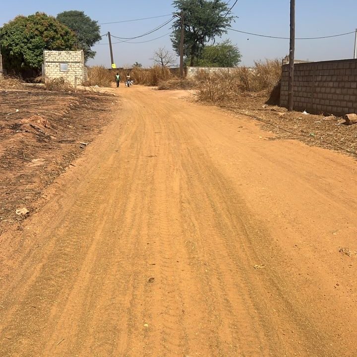 Terrain de 500m2 à Nguérigne 04