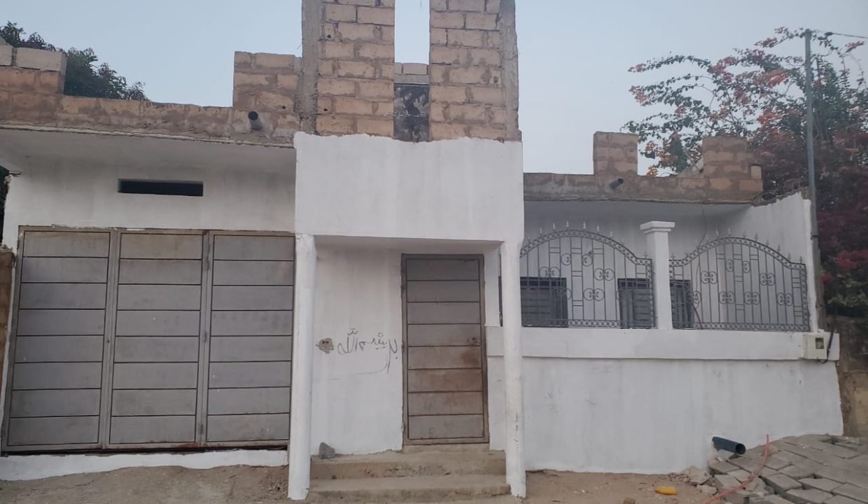 villa de 150m2 à mbour 02