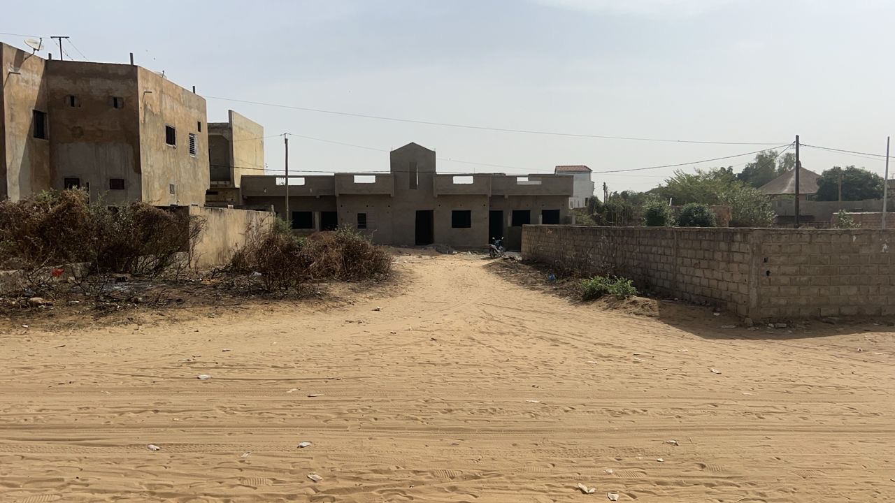 Terrain de 315 mètres carrés à vendre à Saly Sénégal