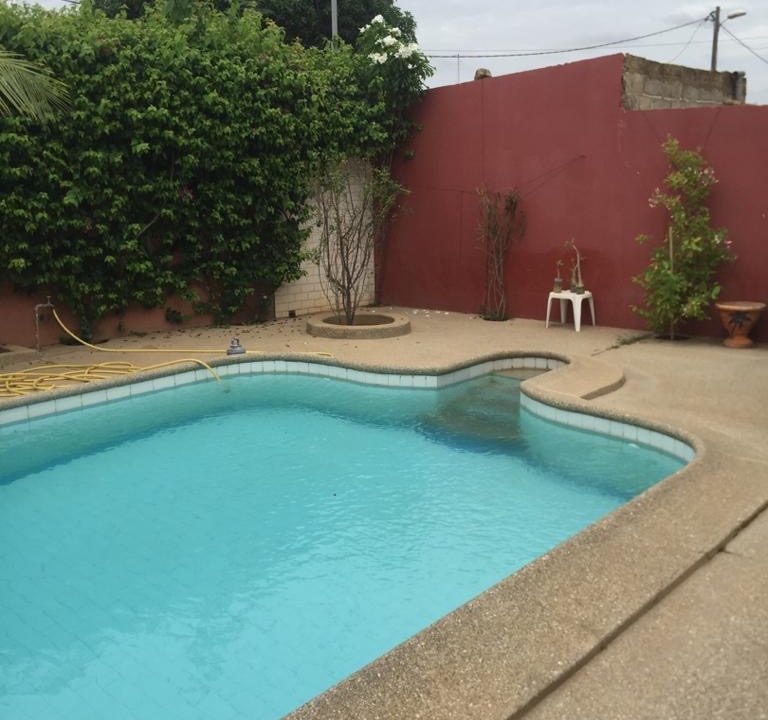 villa à louer à mbour 13