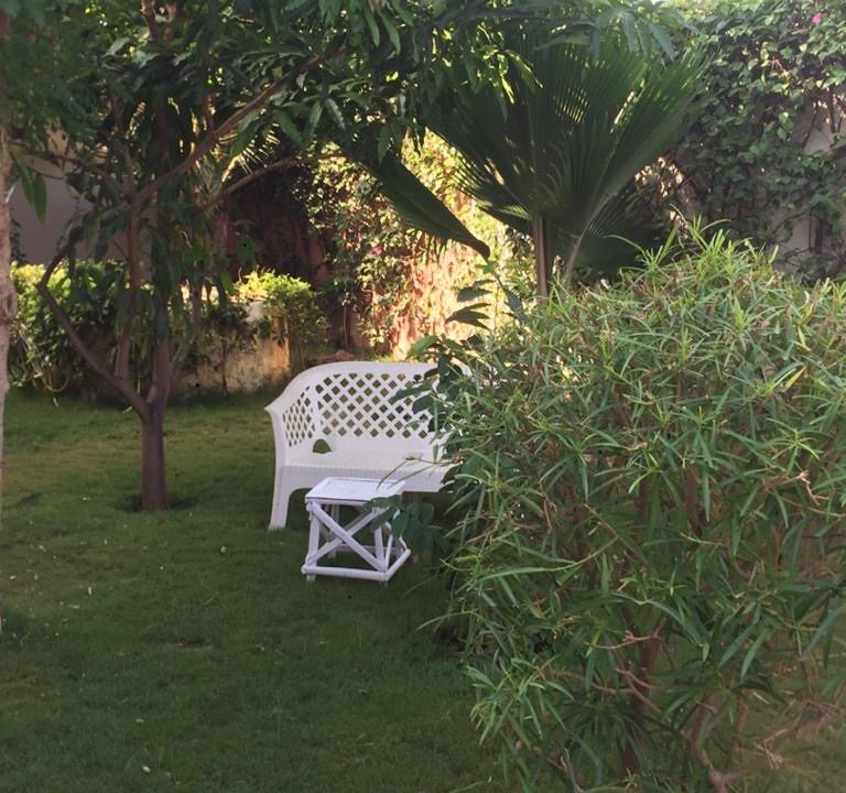 villa à louer à mbour 15