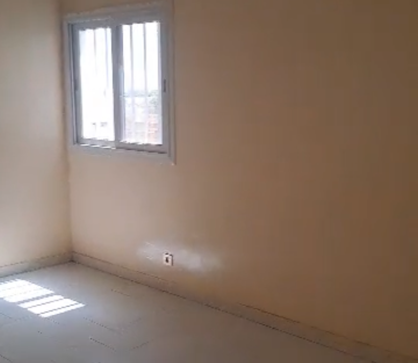 Appartement à louer à Saly 04
