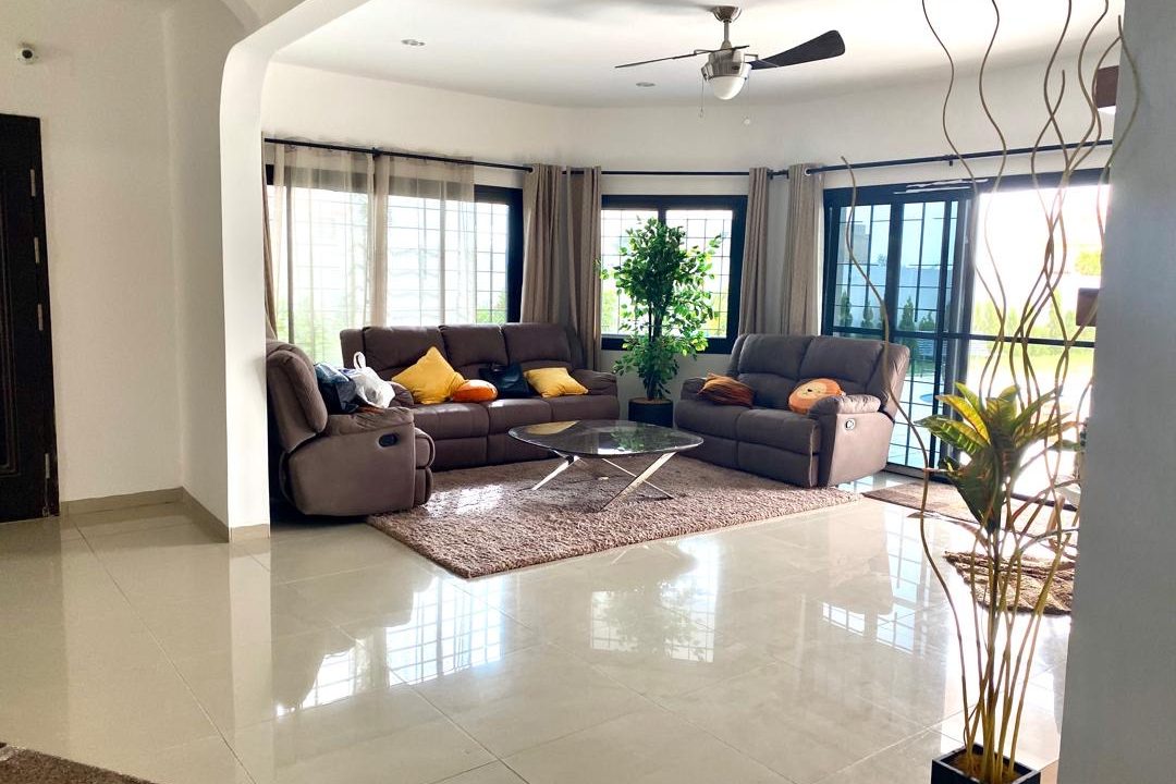 villa à vendre à Saly 11