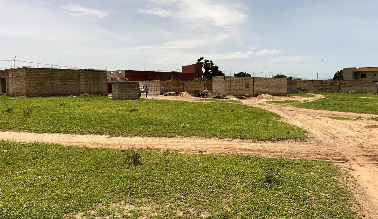 Terrain 500m2 à mb sinthiou mbadane 03