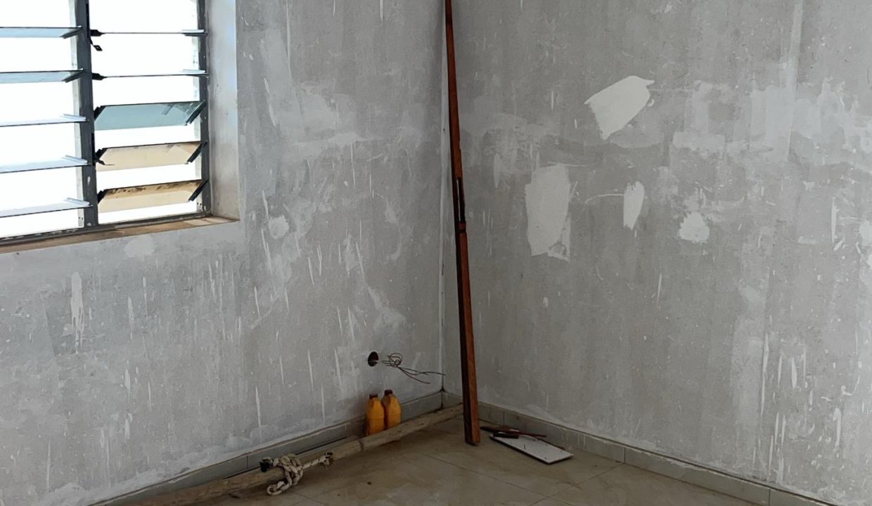 Studio à louer à Mbour 01