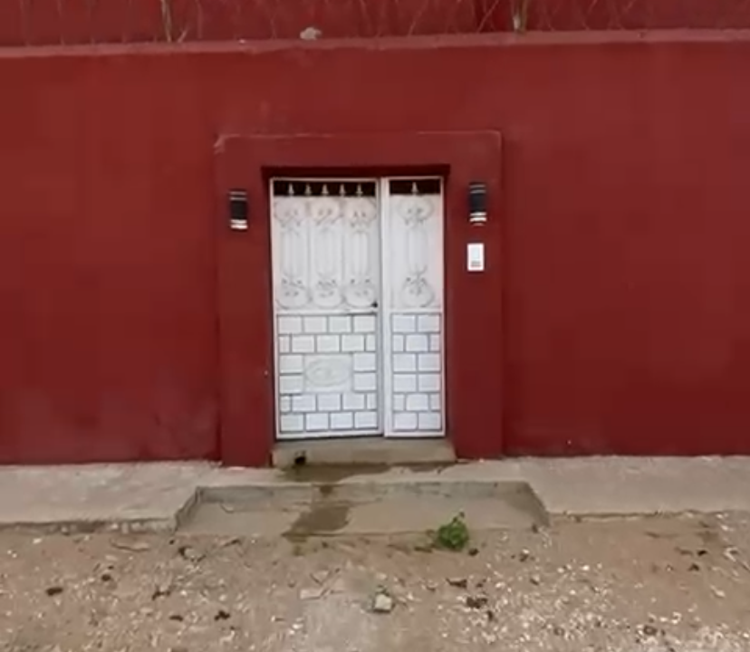 Villa à vendre à malicounda 01