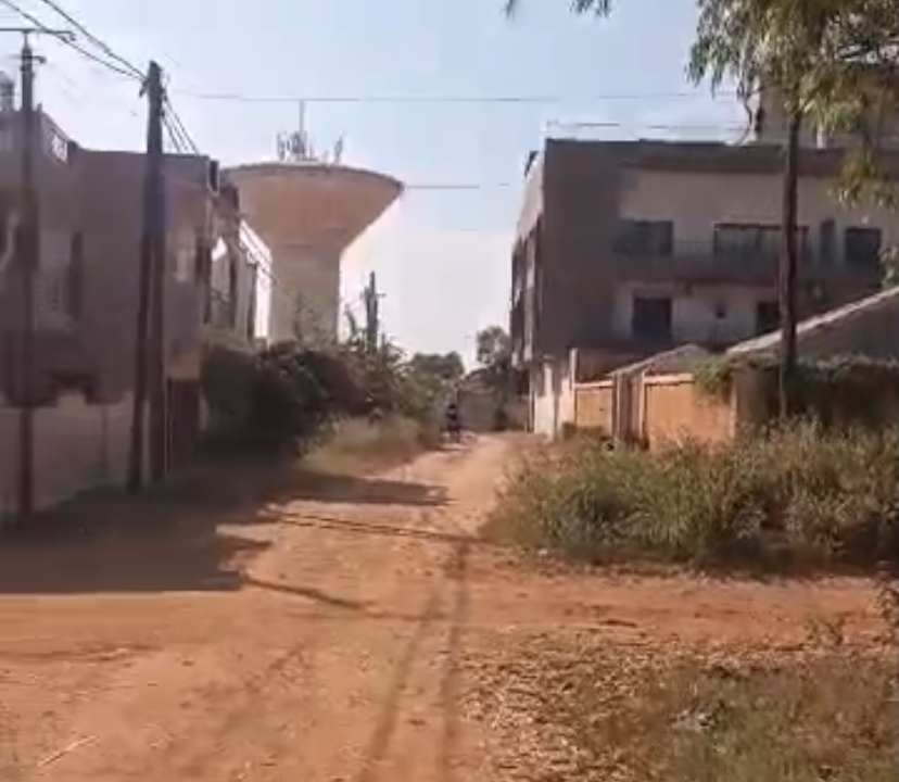 Terrain 400m2 à Saly 02