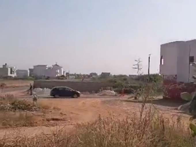 Terrain de 400 mètres carrés à vendre à Saly Sénégal