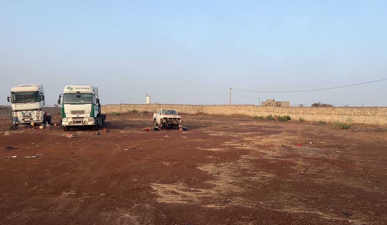 Terrain de 6000m2 à Gnadigal 02