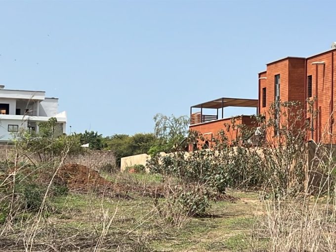 Terrain de 600 mètres carrés à vendre à Somone Sénégal